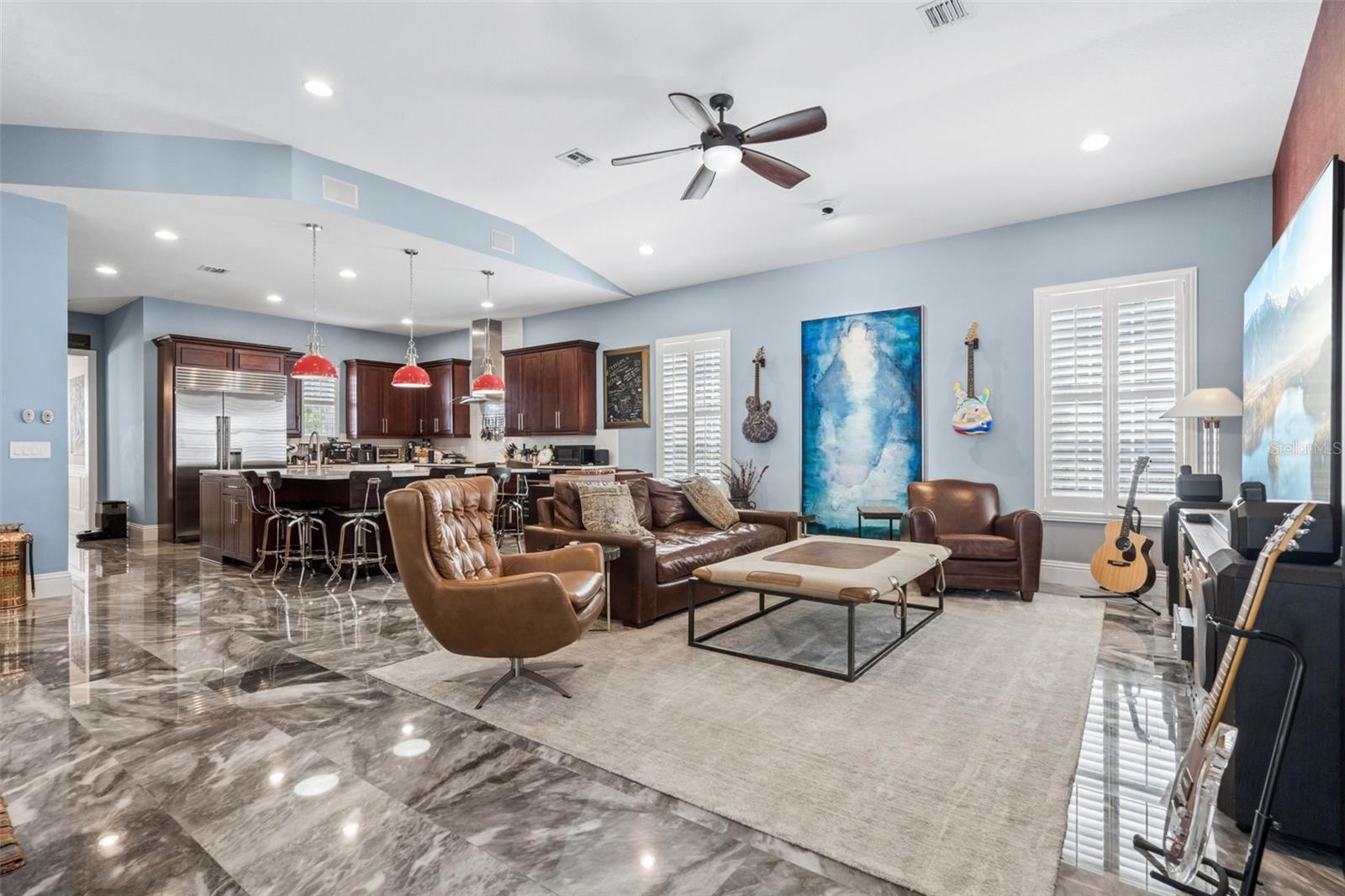 843 OAK SHADOWS RD