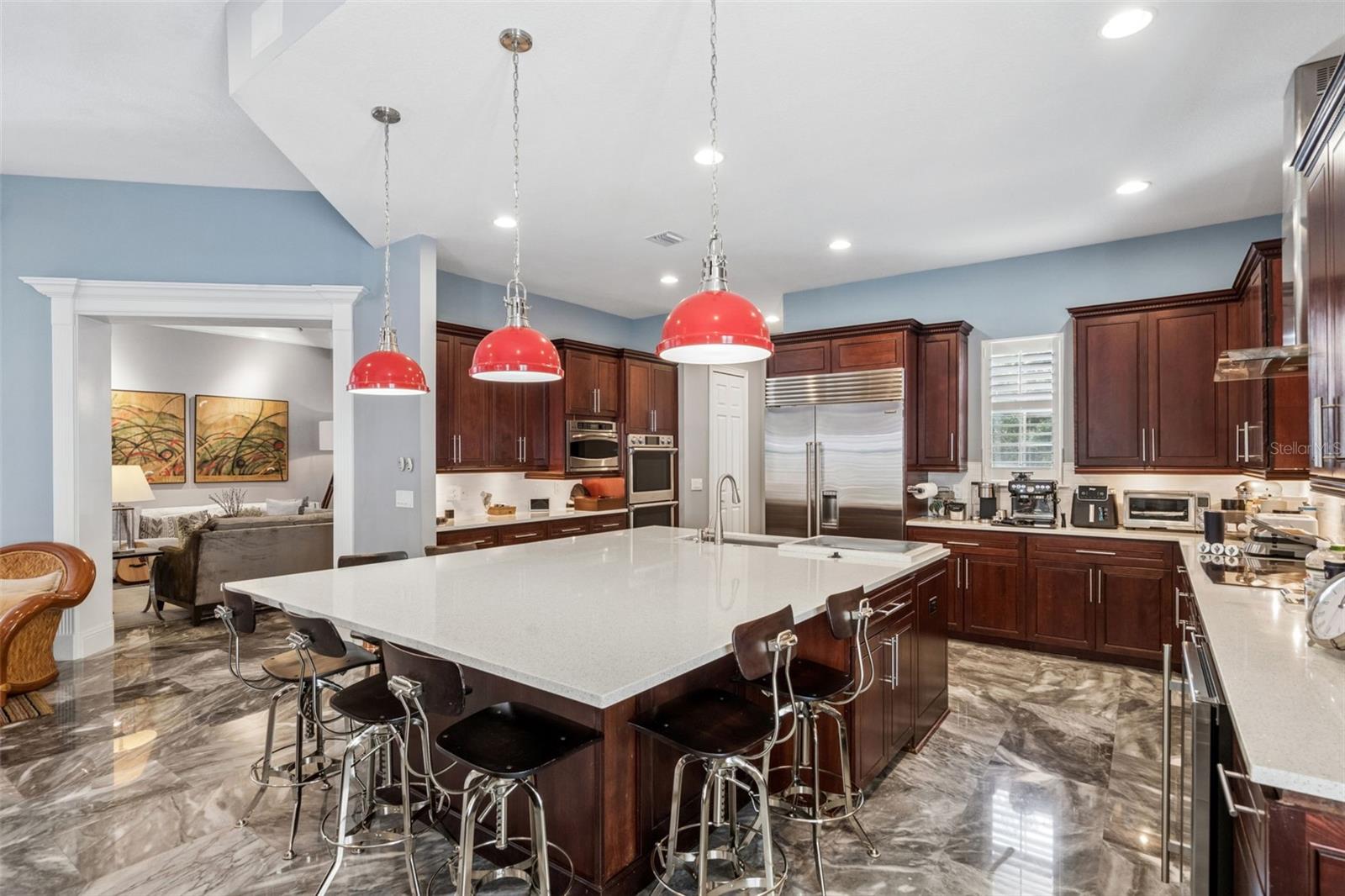 843 OAK SHADOWS RD