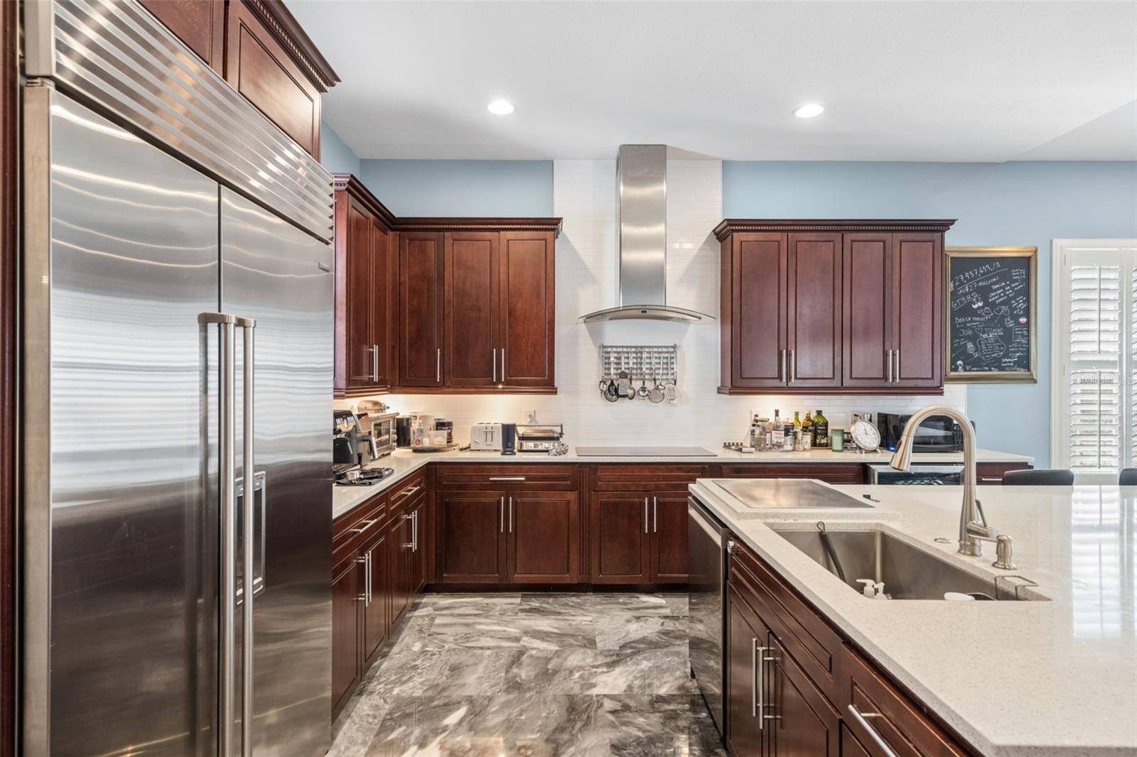843 OAK SHADOWS RD