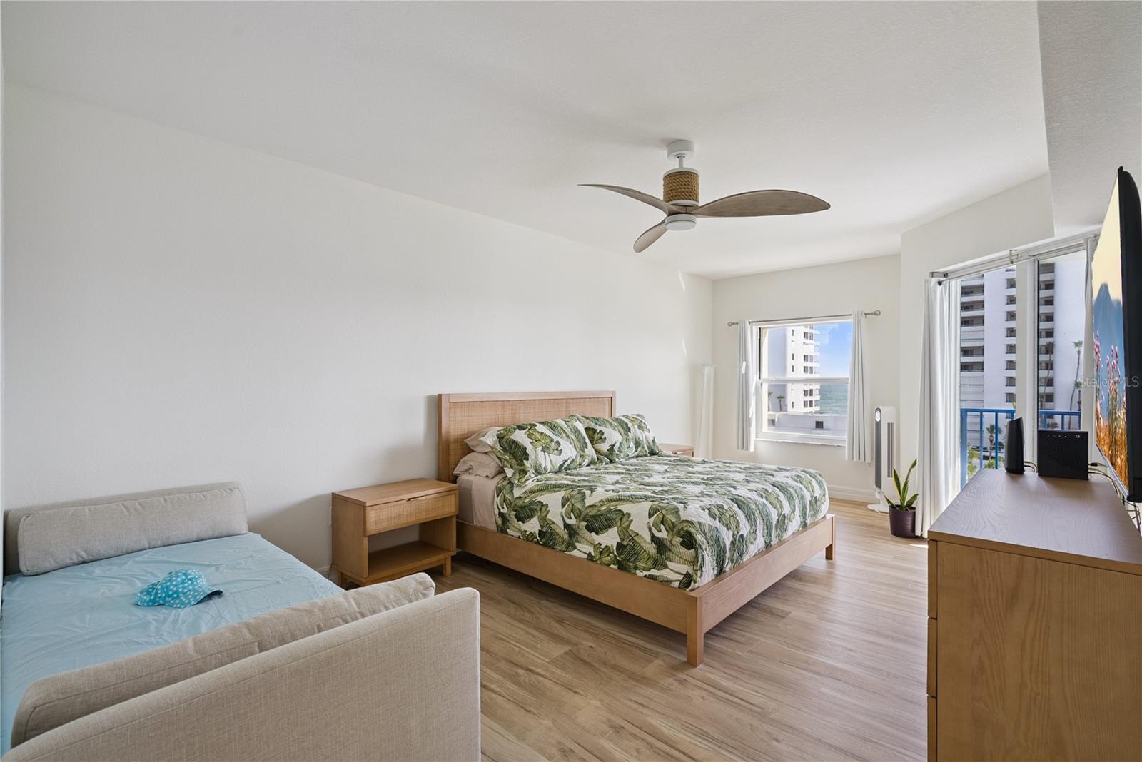 5300 S ATLANTIC AVE #13-604