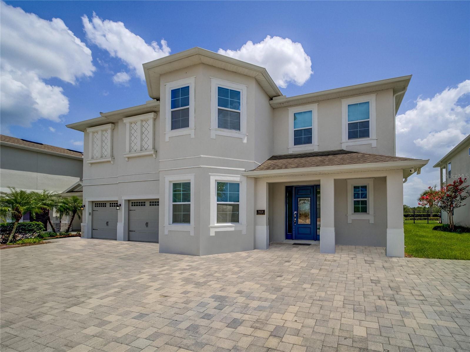 7658 FAIRFAX DR
