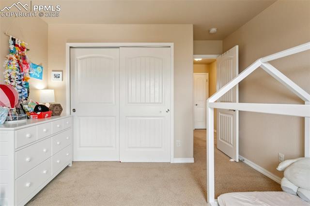 5977 Cumbre Vista Way