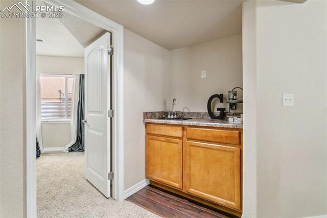 5977 Cumbre Vista Way