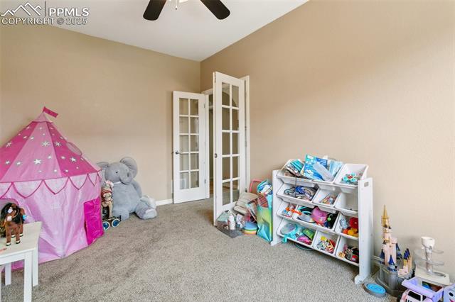 5977 Cumbre Vista Way