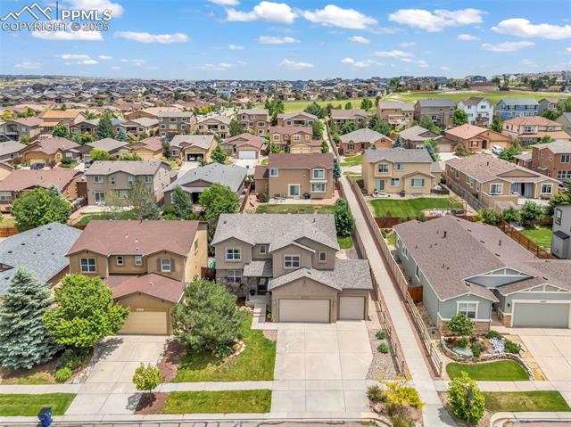 5977 Cumbre Vista Way