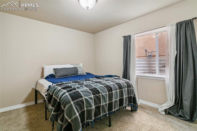 5977 Cumbre Vista Way