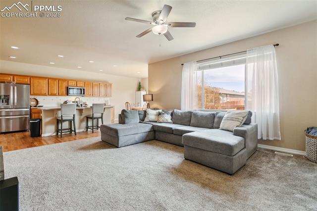 5977 Cumbre Vista Way