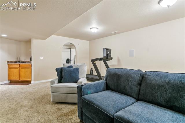 5977 Cumbre Vista Way