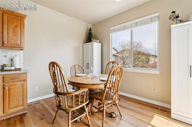 5977 Cumbre Vista Way