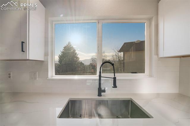 3865 Chinawood Court