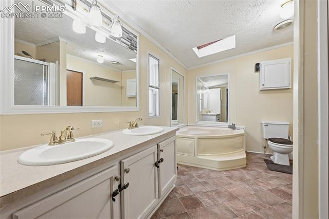 842 Desert Circle