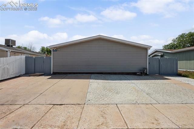 842 Desert Circle