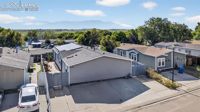 842 Desert Circle