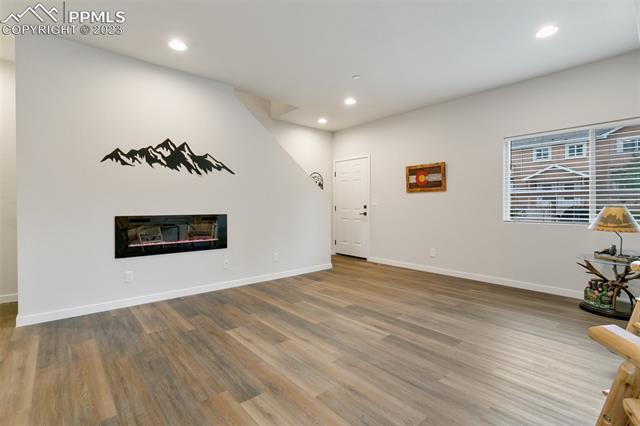 2220 E La Salle Street 103