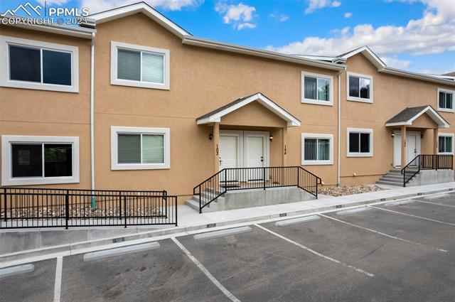 2220 E La Salle Street 103