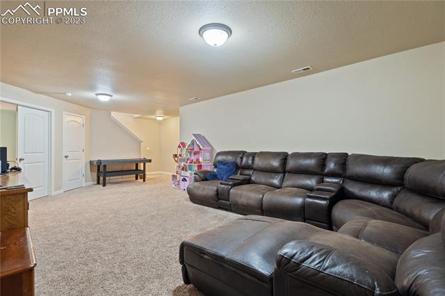 5420 Oak Spring Heights