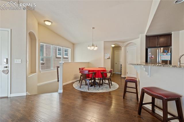 5420 Oak Spring Heights