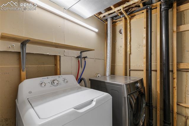 5439 Saddle Horn Avenue