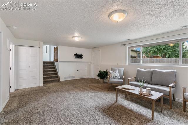 5439 Saddle Horn Avenue