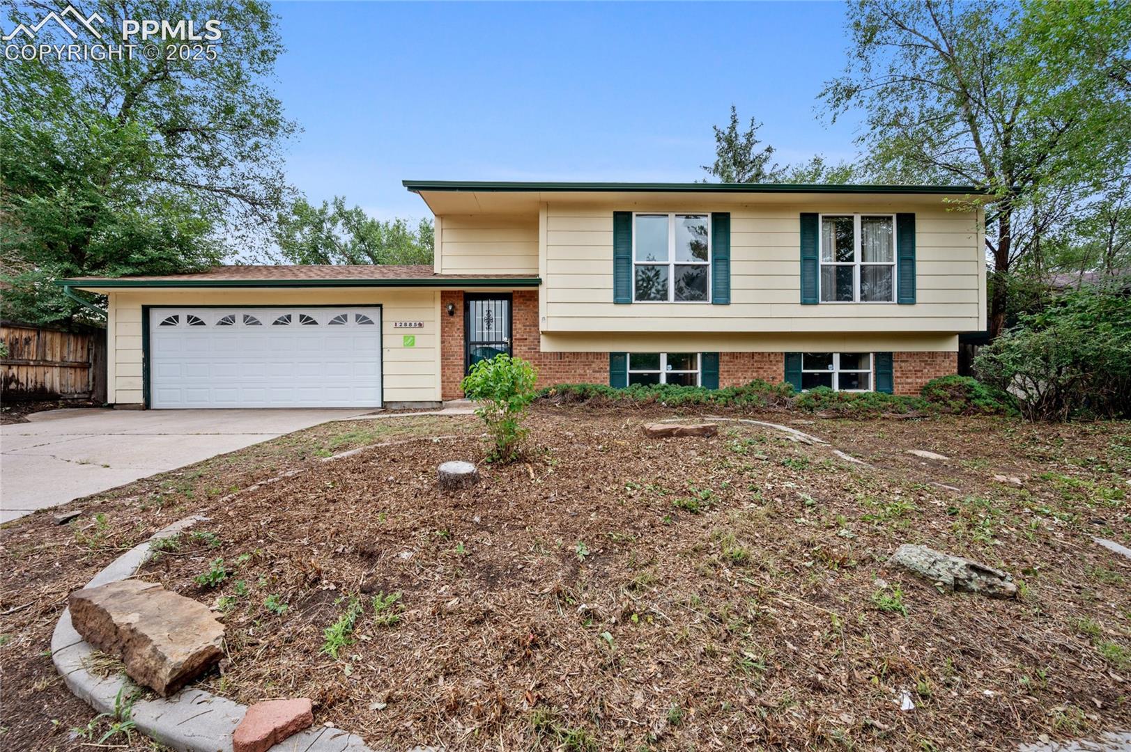 2885 Clarendon Drive