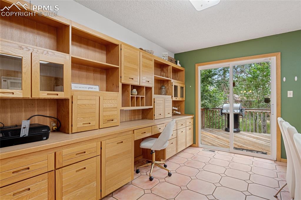 2885 Clarendon Drive