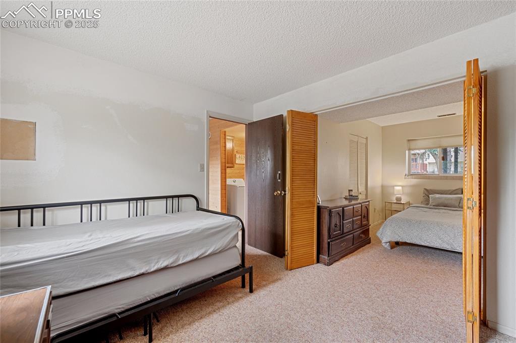 2885 Clarendon Drive