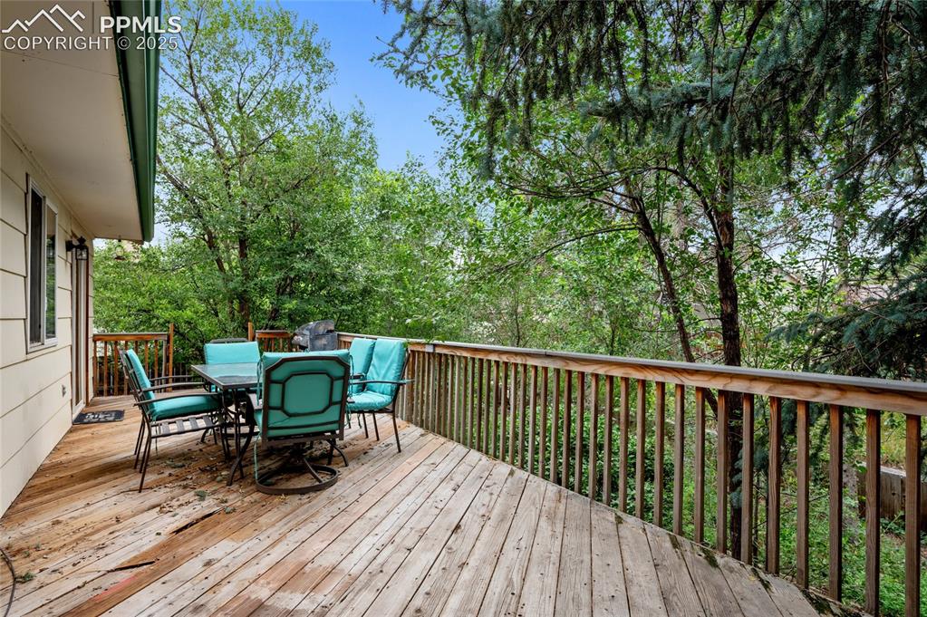 2885 Clarendon Drive