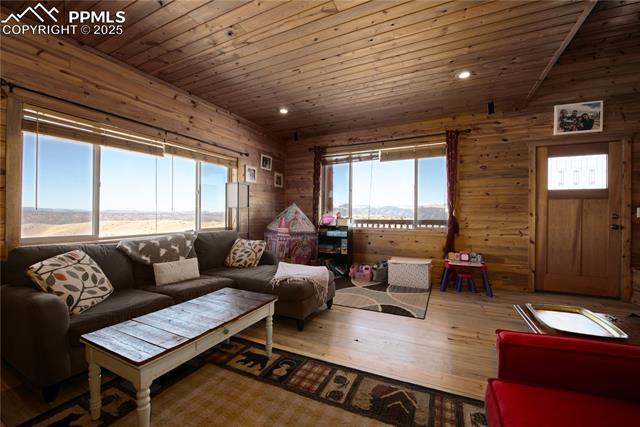 1160 Diamond Back Trail