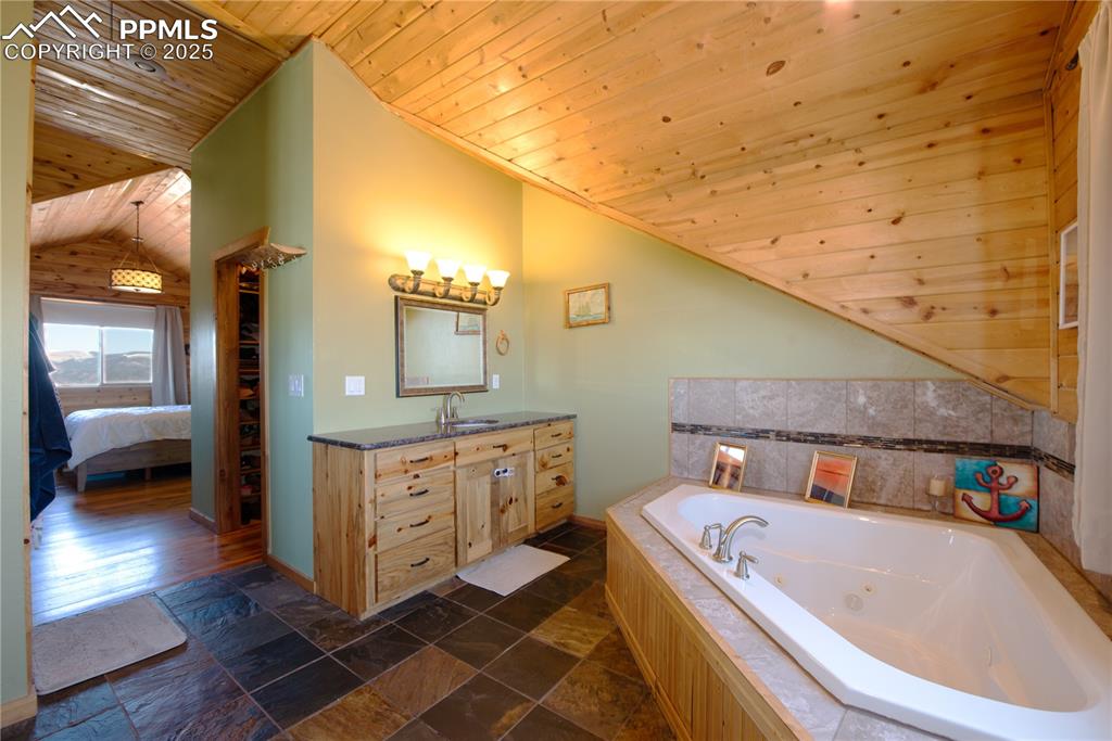 1160 Diamond Back Trail