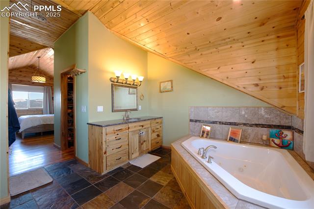 1160 Diamond Back Trail