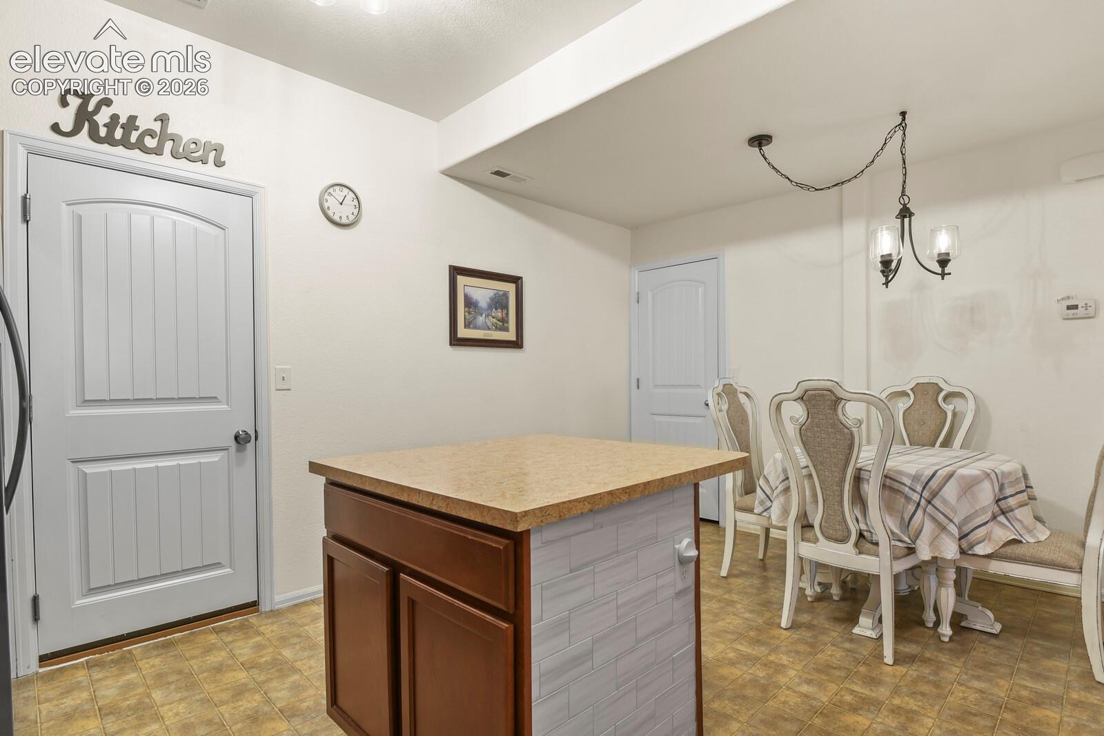 2115 St Claire Park Alley