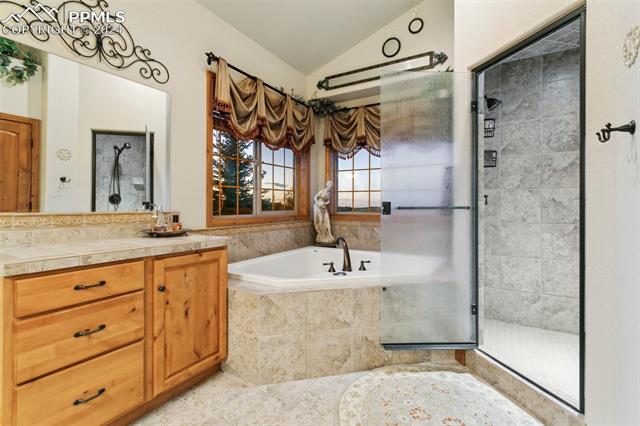 5470 ROUNDUP RIDGE Road