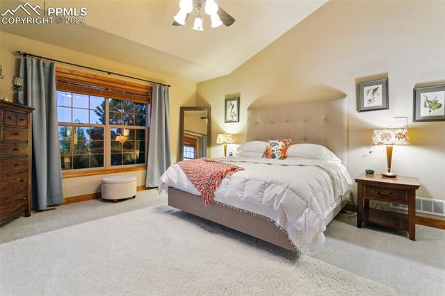 5470 ROUNDUP RIDGE Road