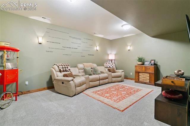 5470 ROUNDUP RIDGE Road