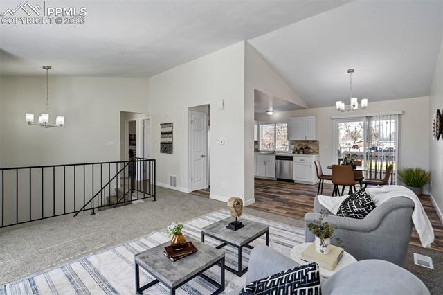 2410 Clarendon Drive