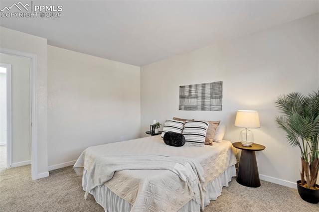 2410 Clarendon Drive