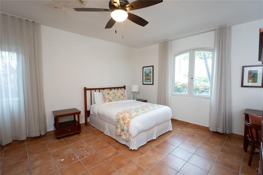 1000 AVE EL CONQUISTADOR LAS CASITAS VILLAGE 2 #5565