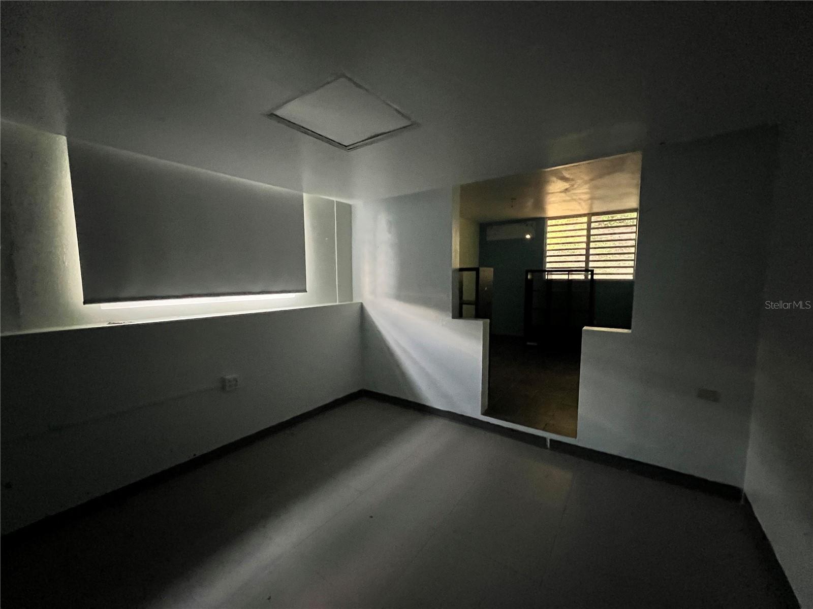 Benito Feijo 2001 WINSTON CHURCHILL