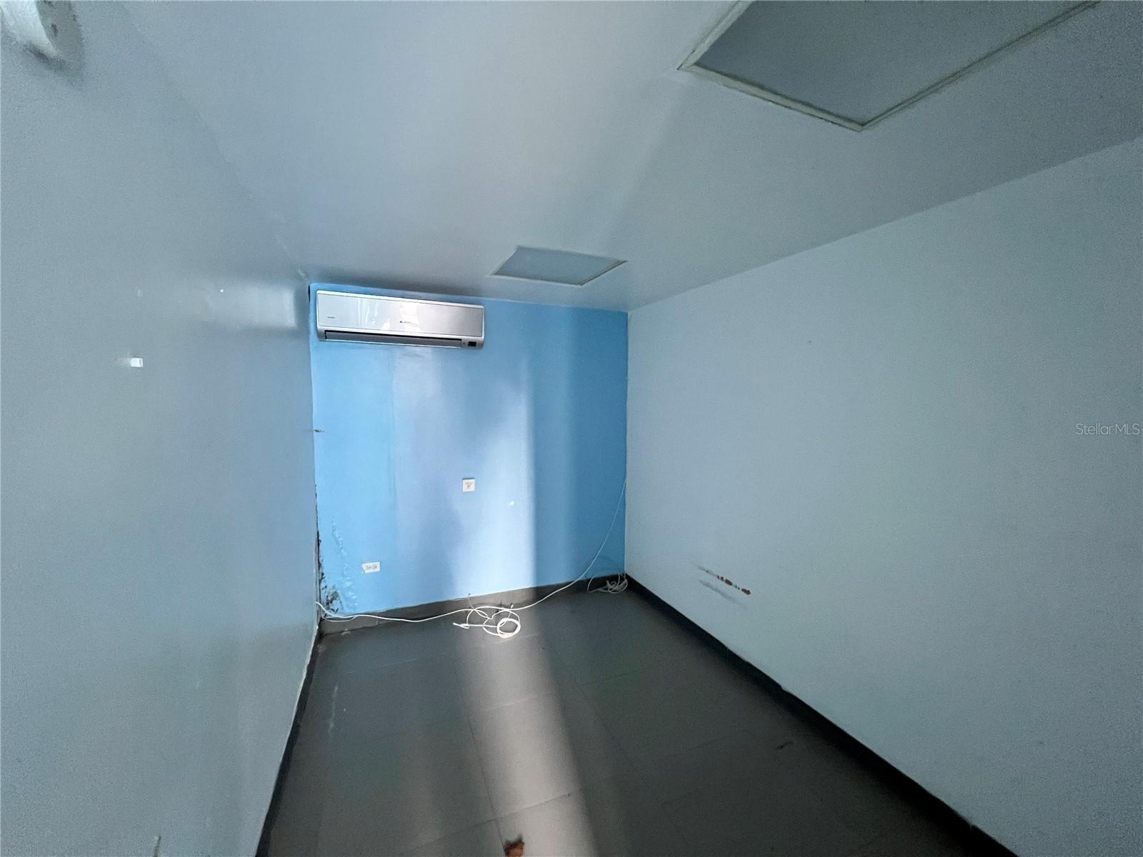 Benito Feijo 2001 WINSTON CHURCHILL