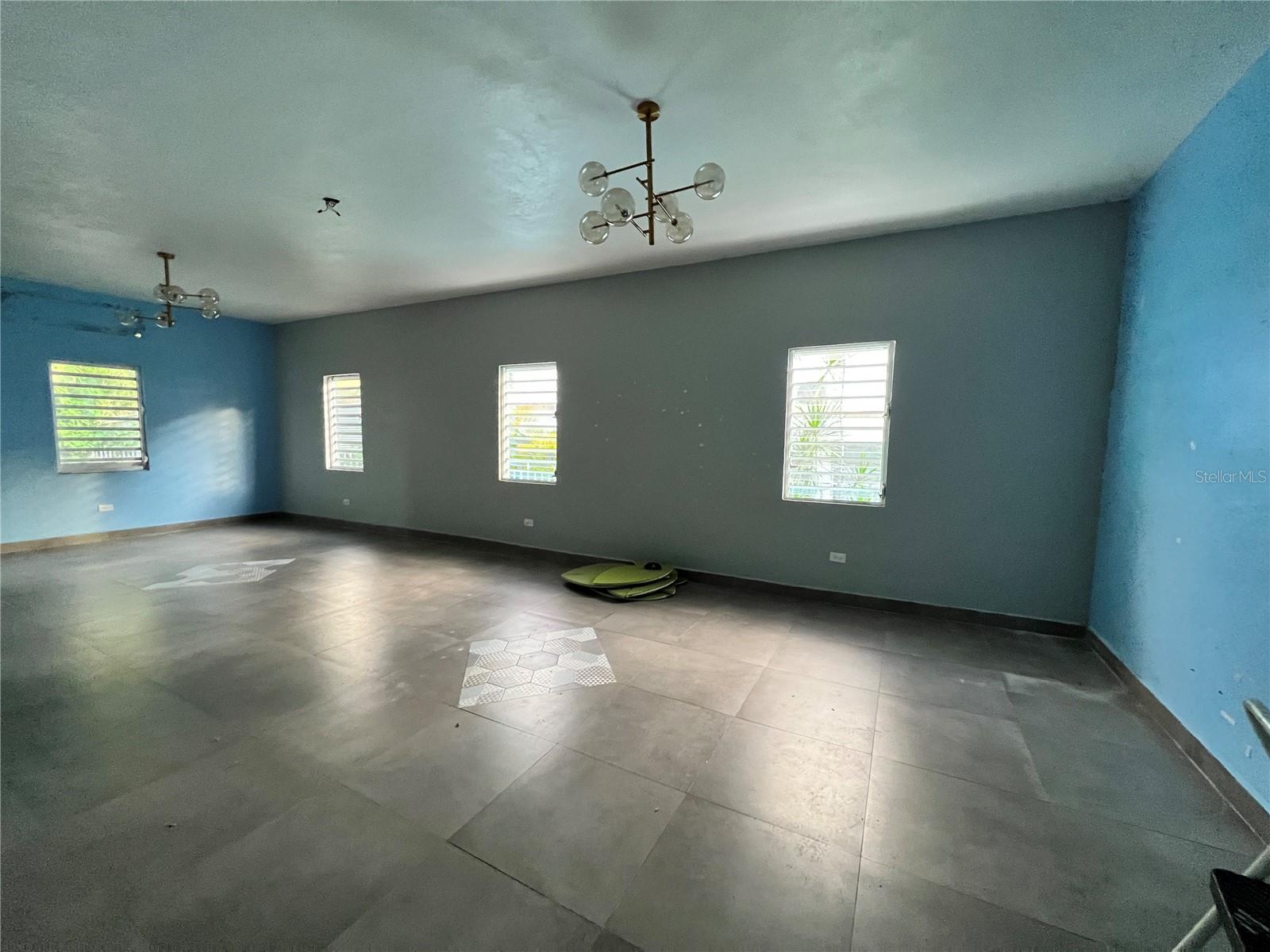 Benito Feijo 2001 WINSTON CHURCHILL