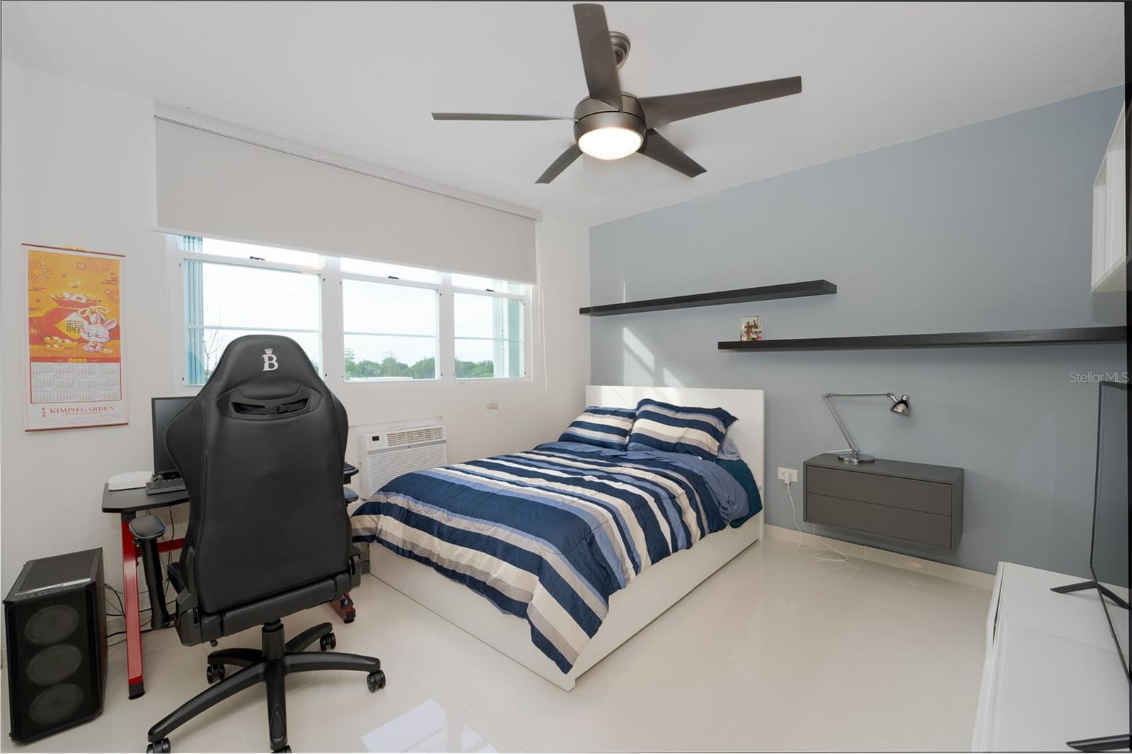 1500 AVE LOS ROMEROS #203