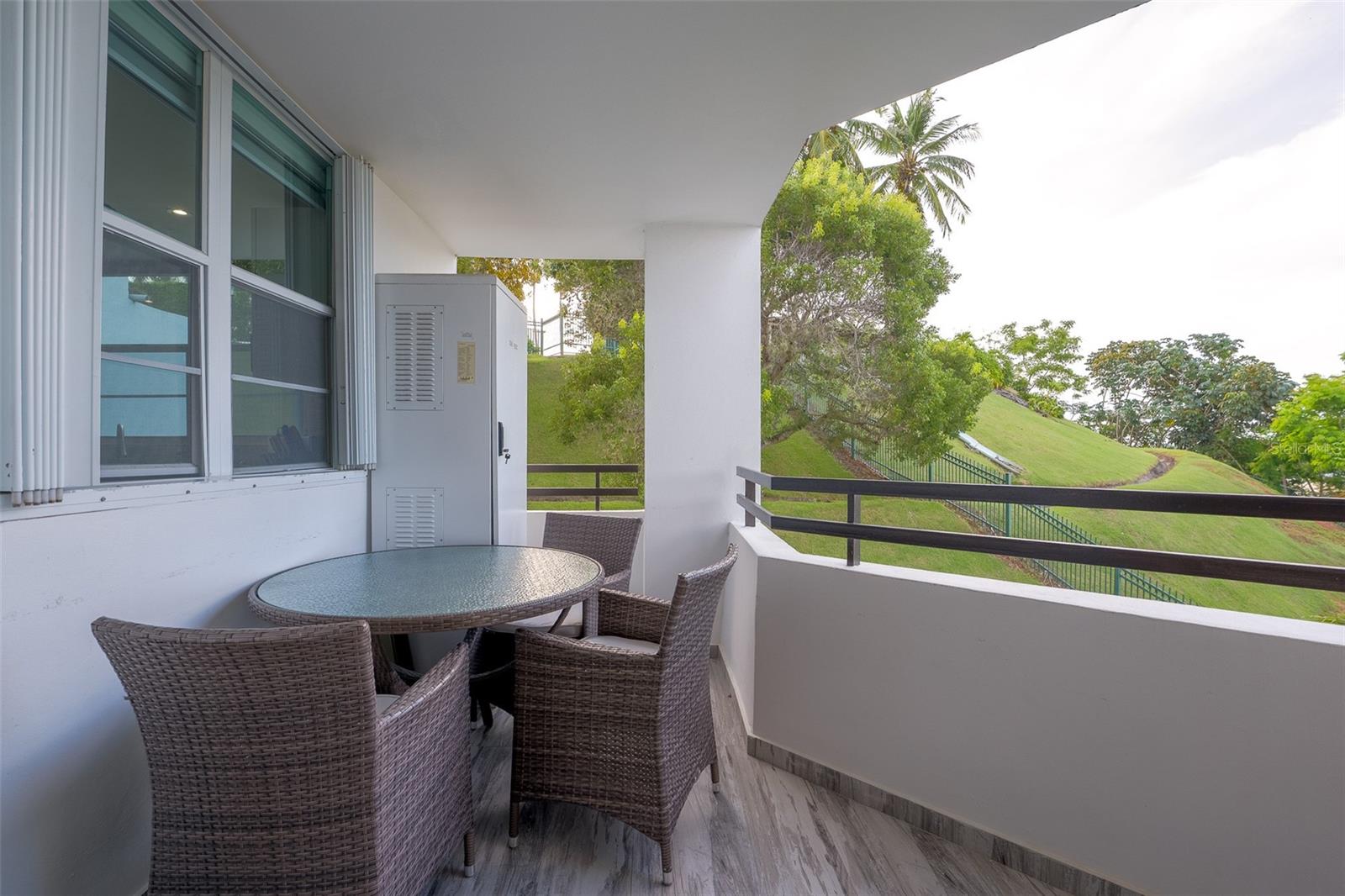 1500 AVE LOS ROMEROS #203