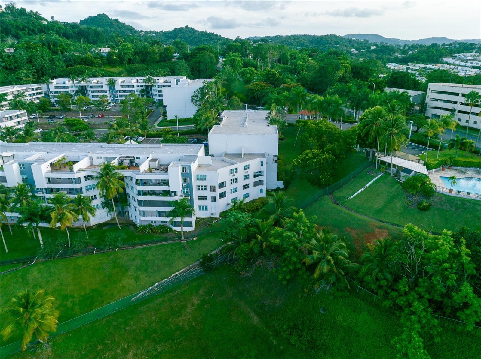 1500 AVE LOS ROMEROS #203