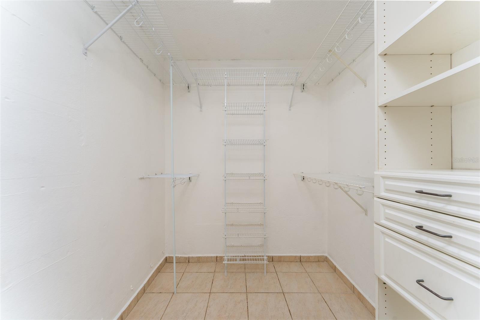 13 LA SIERRA DEL RIO #21