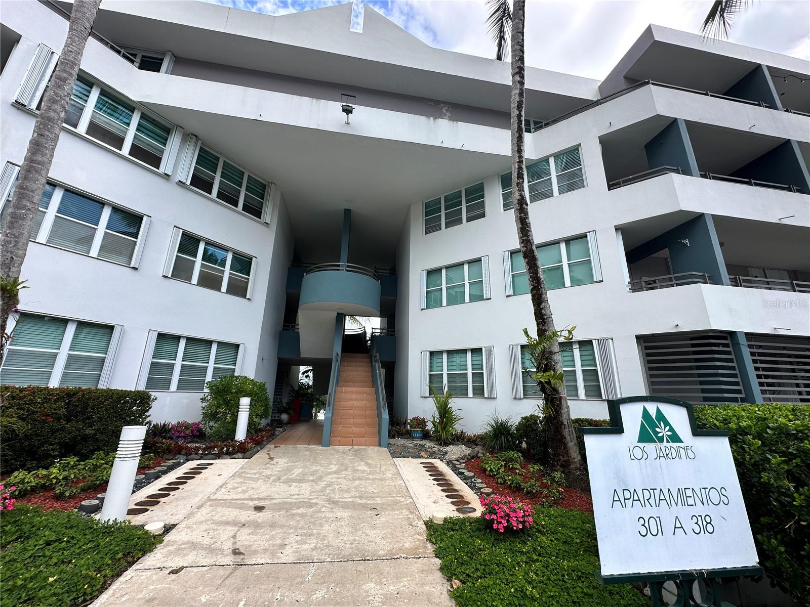 1500 AVE LOS ROMEROS #316