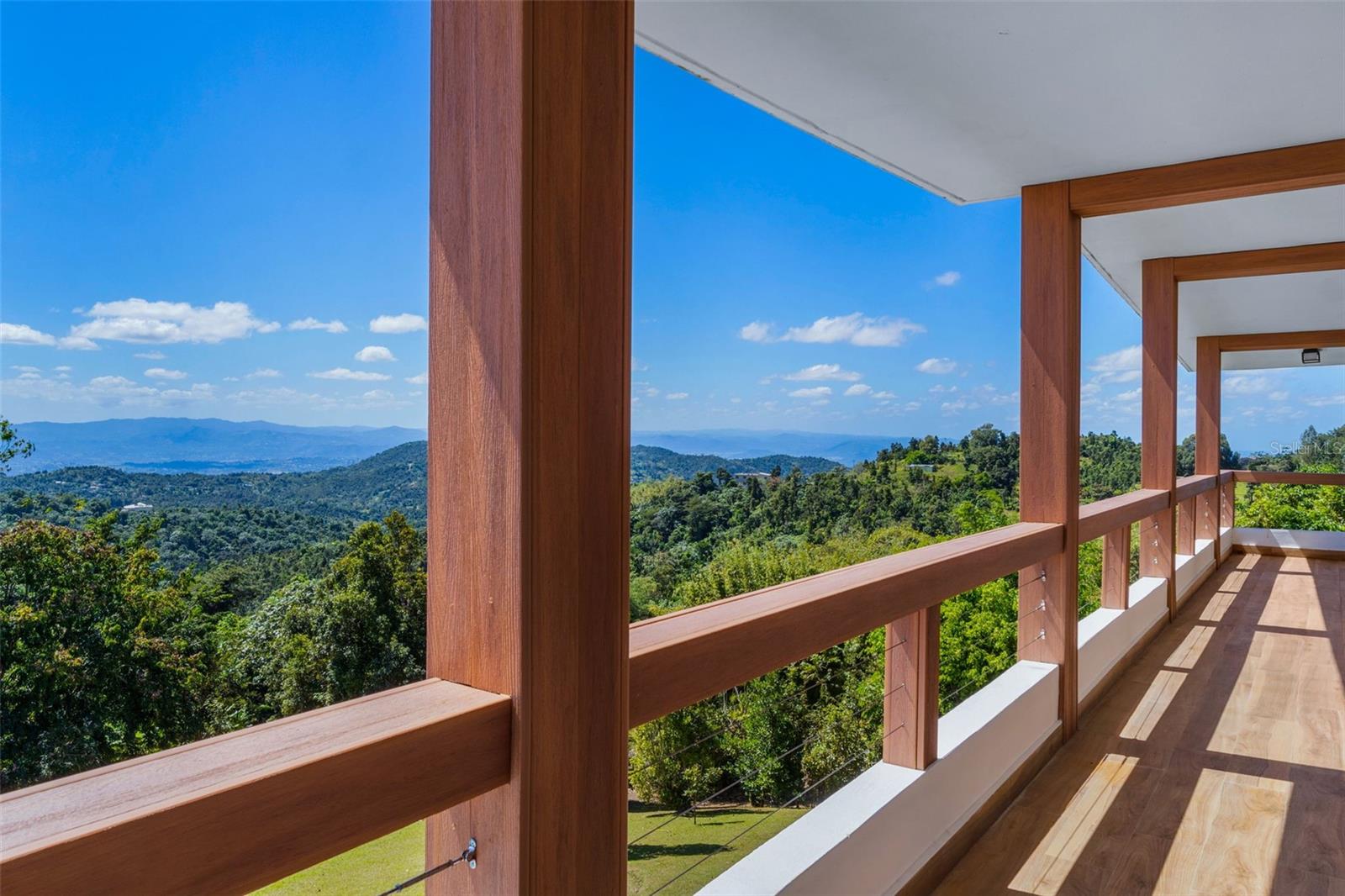 186 9.2 INT. AÑORANZAS DE CUBUY