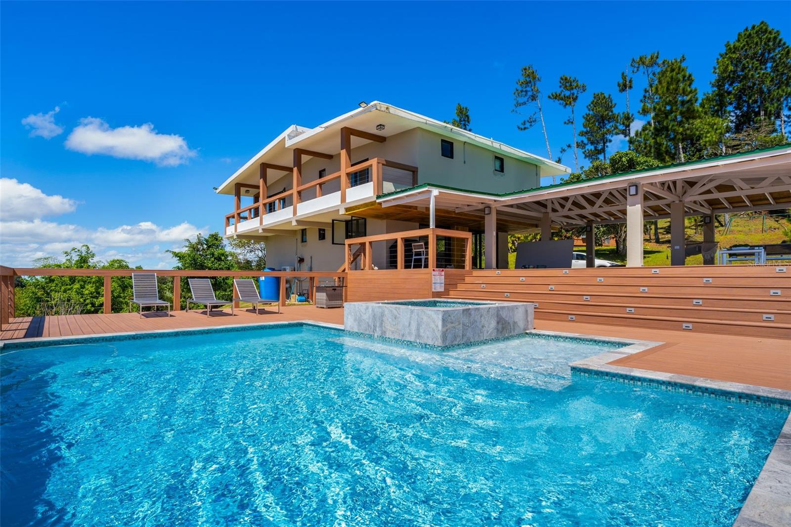 186 9.2 INT. AÑORANZAS DE CUBUY