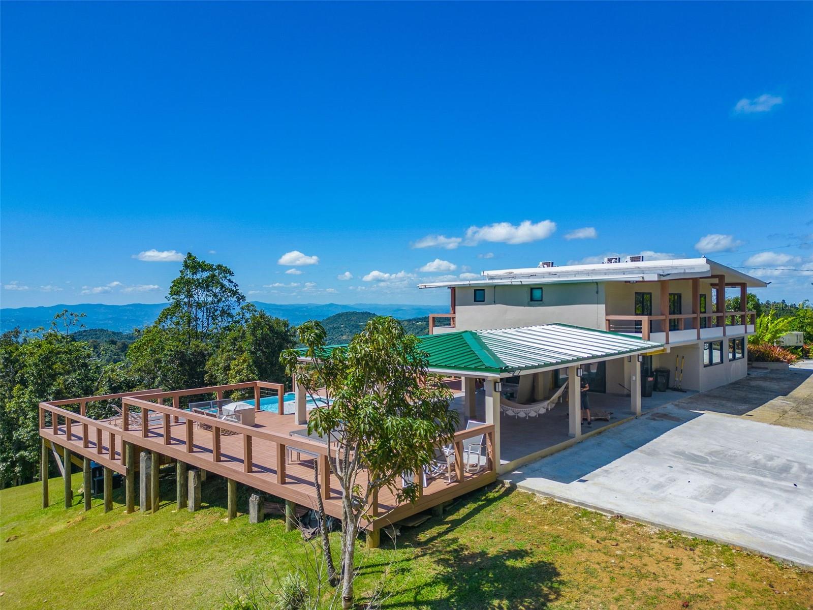 186 9.2 INT. AÑORANZAS DE CUBUY