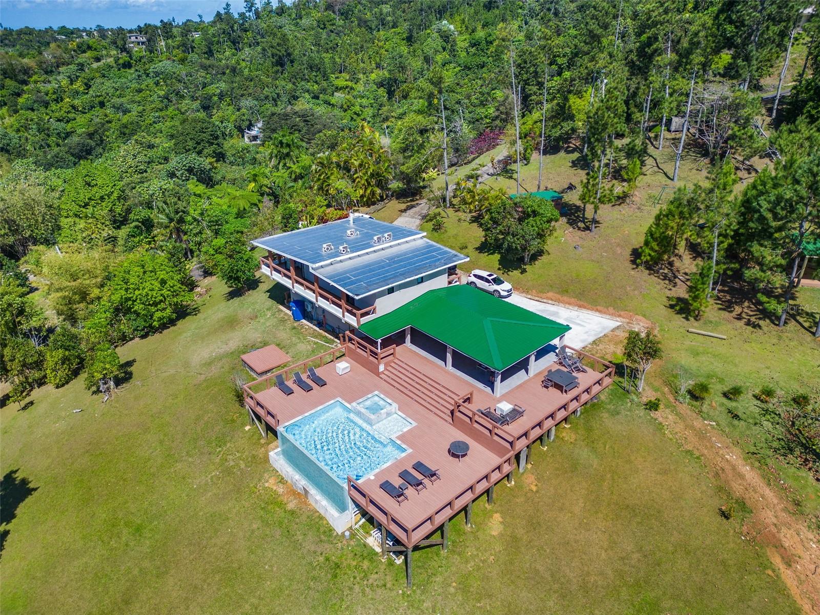 186 9.2 INT. AÑORANZAS DE CUBUY