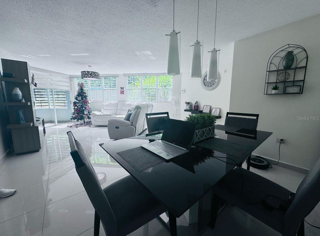 1500 AVENIDA LOS ROMEROS #702